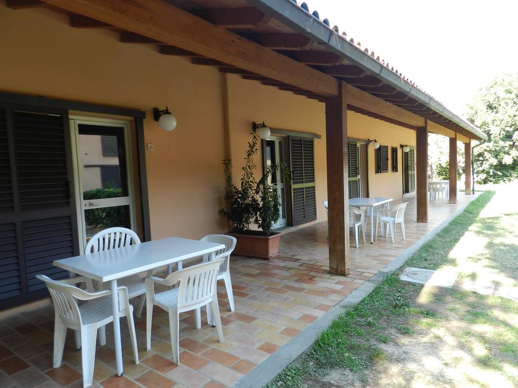 Aparthotel Borgo San Antonio & Borgo San Giuseppe By La Principina Principina Terra Exterior foto